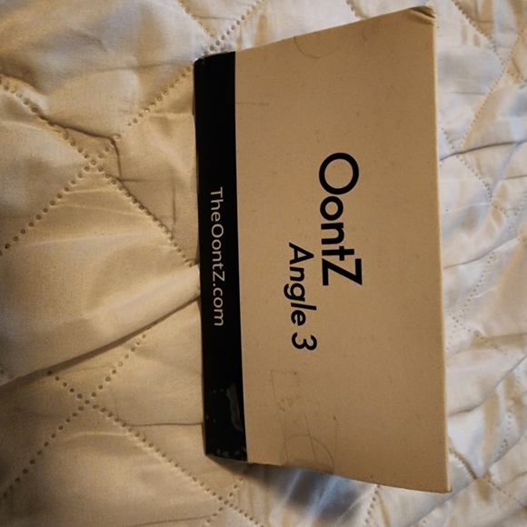 Bluetooth Speaker - Picture 1 of 3